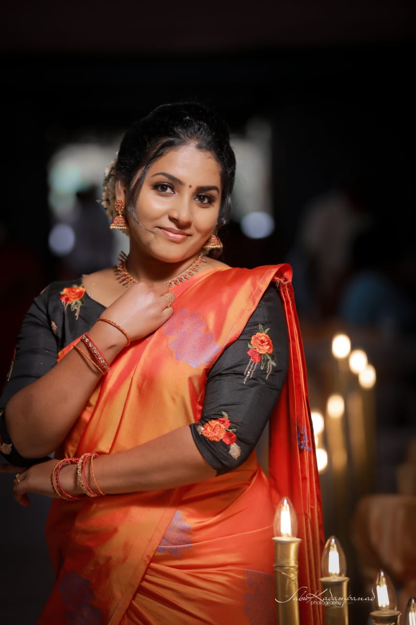 GIRLFRIEND AND BOYFRIEND UNISEX SALON KOTTARAKKARA